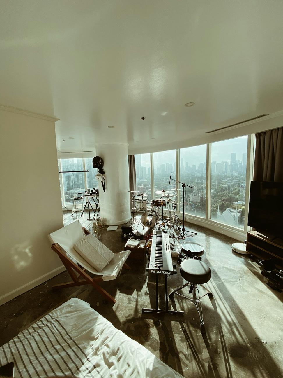 Deluxe City View Room